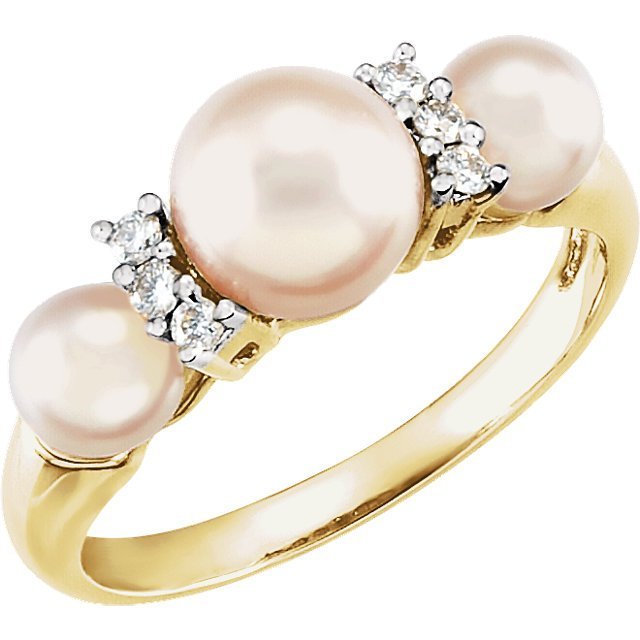 Gold pearl sale ring with diamonds