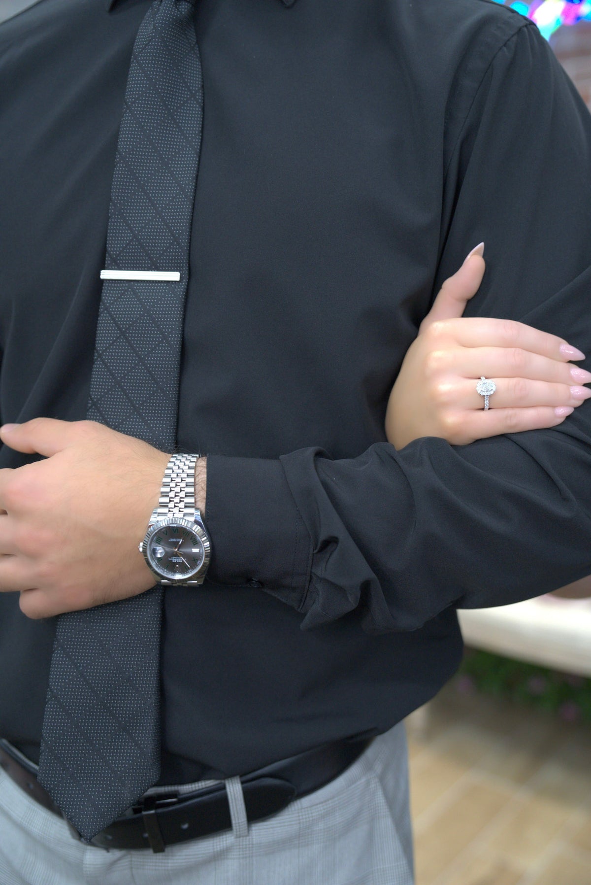 14KT GOLD 1.00 CTW DIAMOND OVAL HALO CATHEDRAL RING 5.5 / White,5.5 / Yellow,5.5 / Rose,6 / White,6 / Yellow,6 / Rose,6.5 / White,6.5 / Yellow,6.5 / Rose,7 / White,7 / Yellow,7 / Rose,7.5 / White,7.5 / Yellow,7.5 / Rose