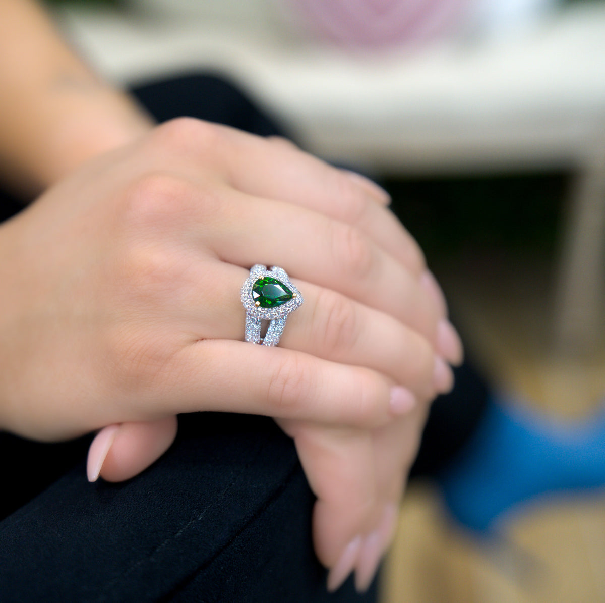 JULEVE 18KT WHITE GOLD CHROME TOURMALINE AND DIAMOND RING 5,5.5,6,6.5,7,7.5,8