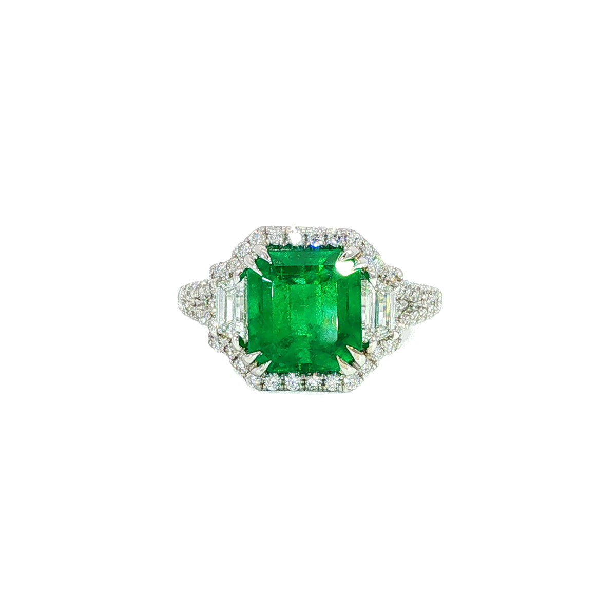 18kt White Gold 2.60 ct Colombian Muzo Green Emerald & 0.96 ctw Diamond Ring