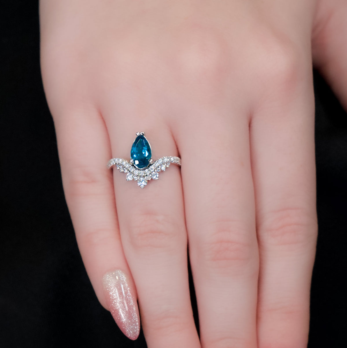 14kt White Gold & 1.09 ct Pear Shaped Tourmaline with .43 ctw Diamond Tiara Ring 5,5.5,6,6.5,7,7.5,8,8.5,9