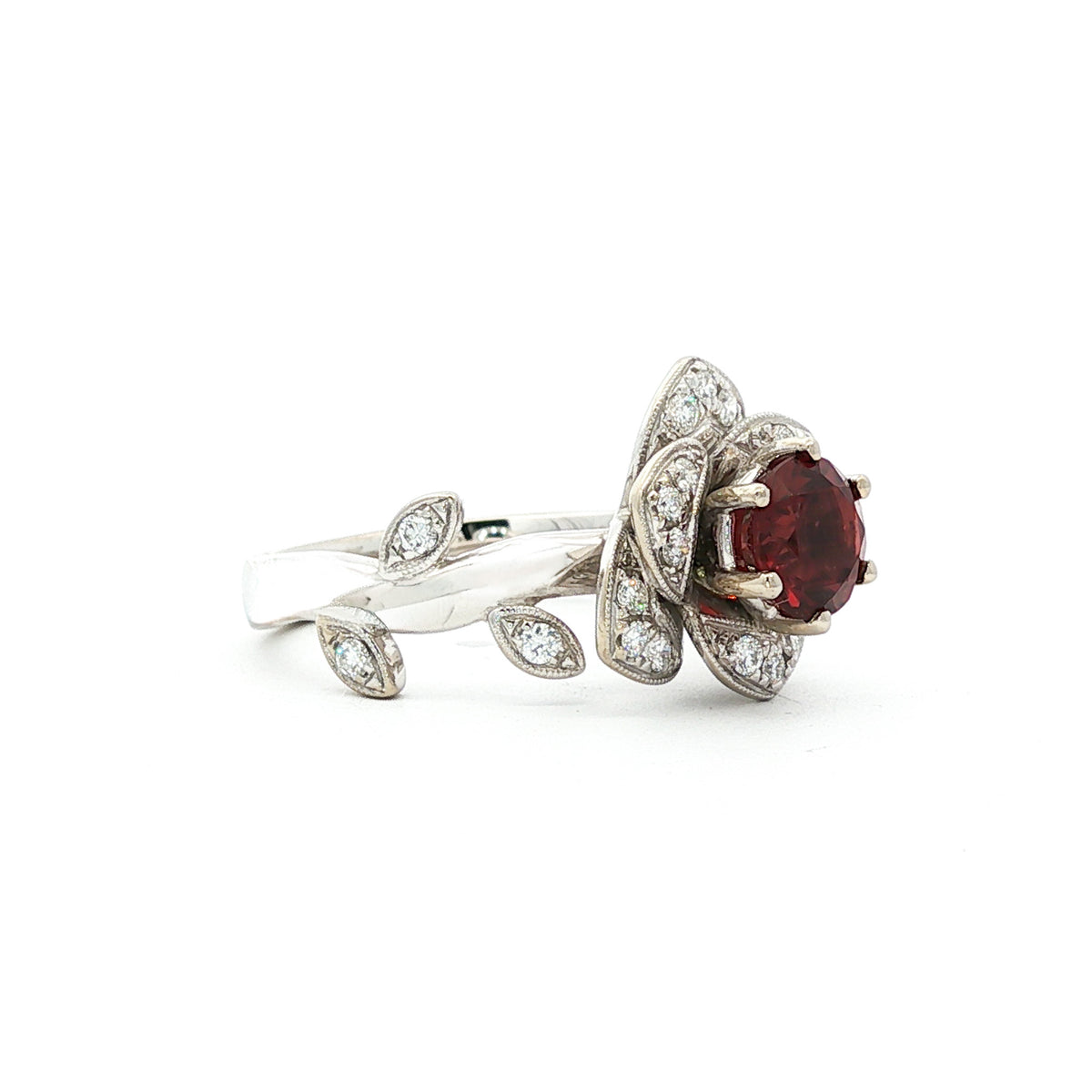 14kt White Gold .98 ct Round Garnet & .28 ctw Diamond Flower Ring 4,4.5,5,5.5,6,6.5,7,7.5,8,8.5,9
