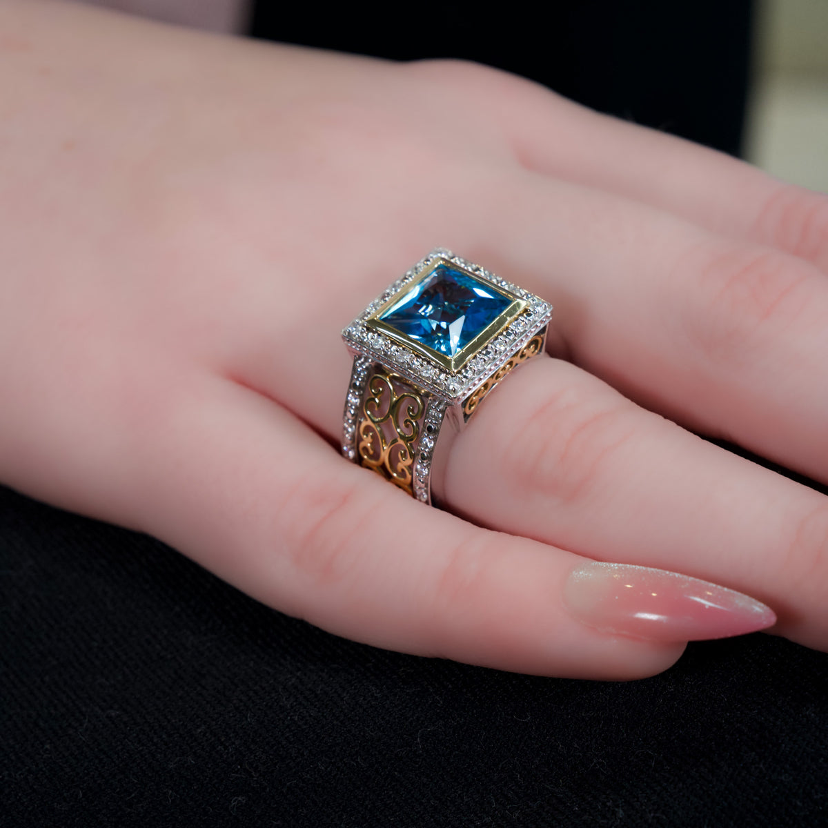 14KT GOLD PRINCESS CUT GEMSTONE & DIAMOND HALO RING Amethyst / 7.5,Amethyst / 7,Amethyst / 6.5,Amethyst / 6,Amethyst / 5.5,Topaz / 7.5,Topaz / 7,Topaz / 6.5,Topaz / 6,Topaz / 5.5