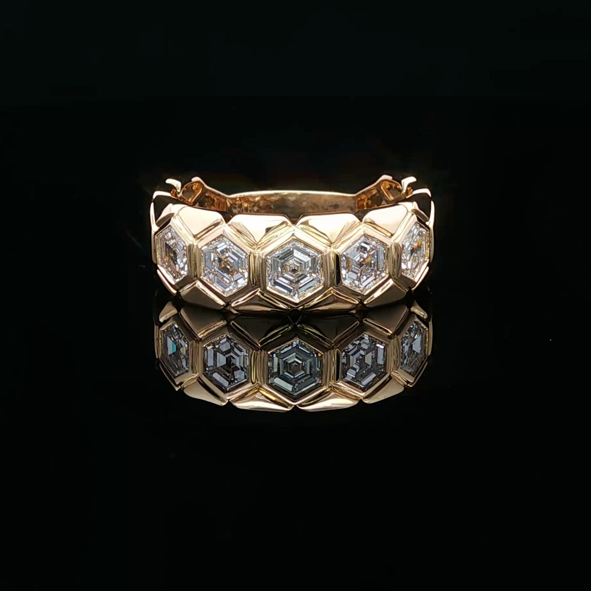 14kt Yellow Gold 1.01 ctw Hexagon Cut Diamond 5 Stone Bezel Set in Hexagon Pattern Band 5,5.5,6,6.5,7,7.5,8