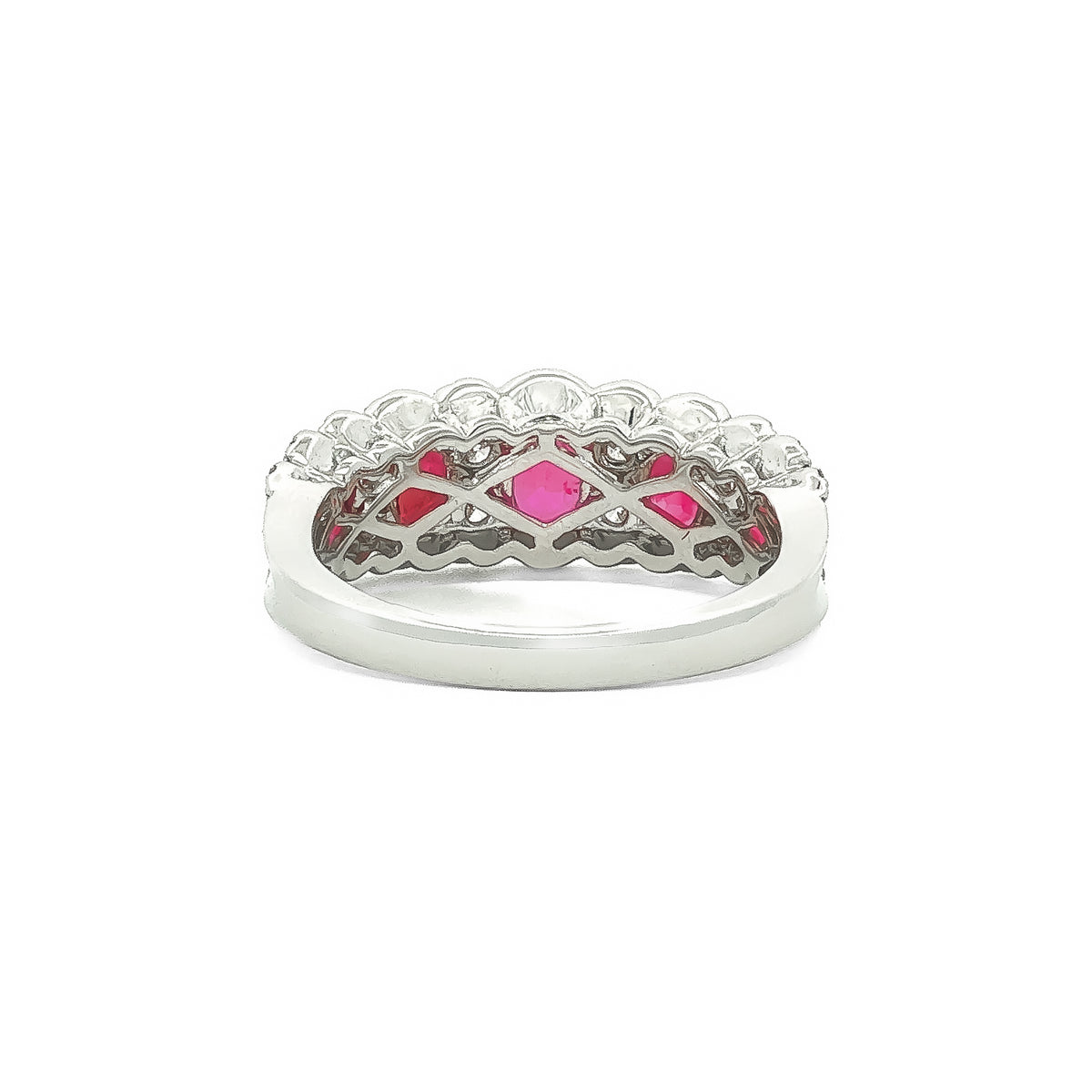 18kt White Gold 1.53 ctw Oval Ruby & 0.56 ctw Diamond Graduated Band 6.5