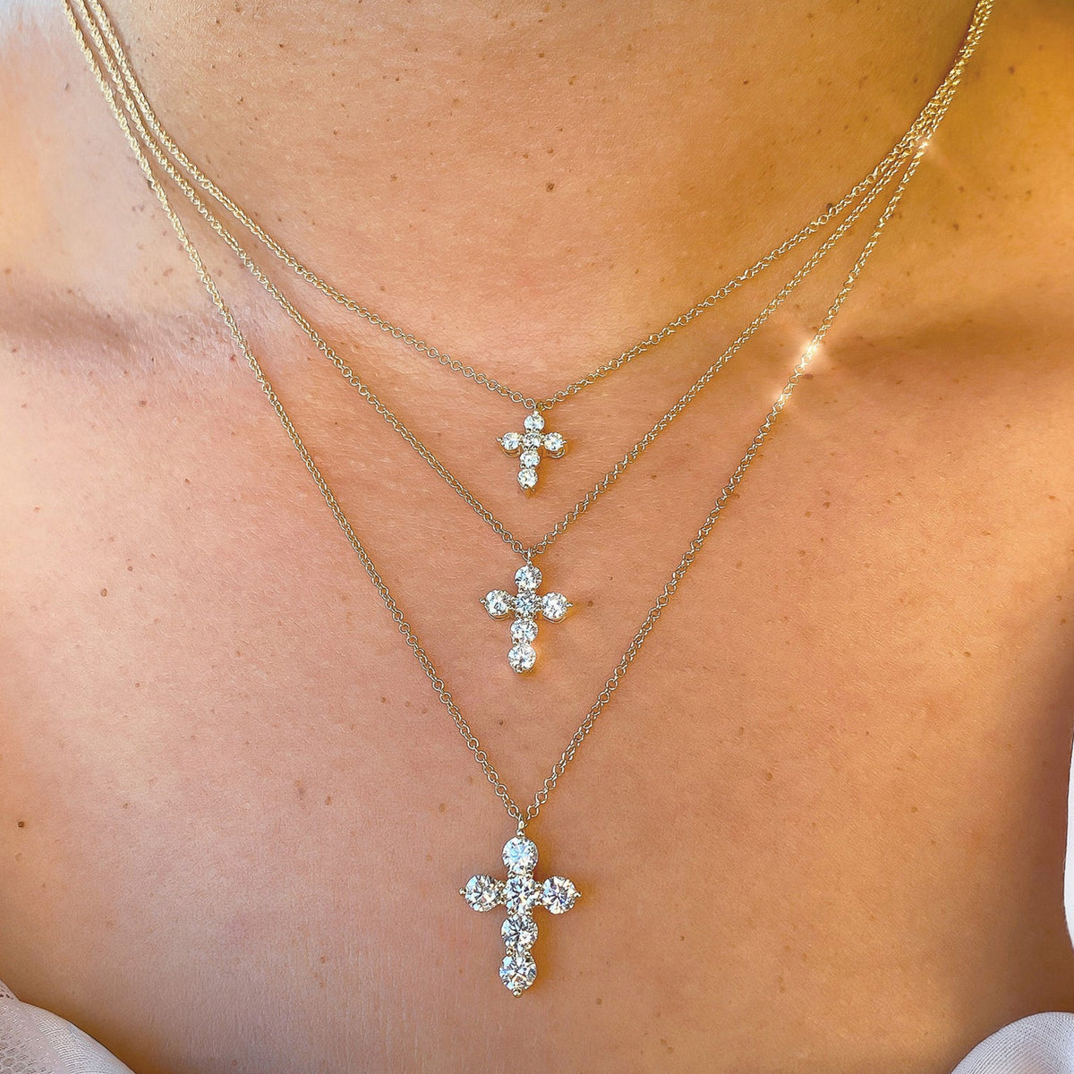 14kt Gold .50 ctw Diamond Cross Necklace White,Gold