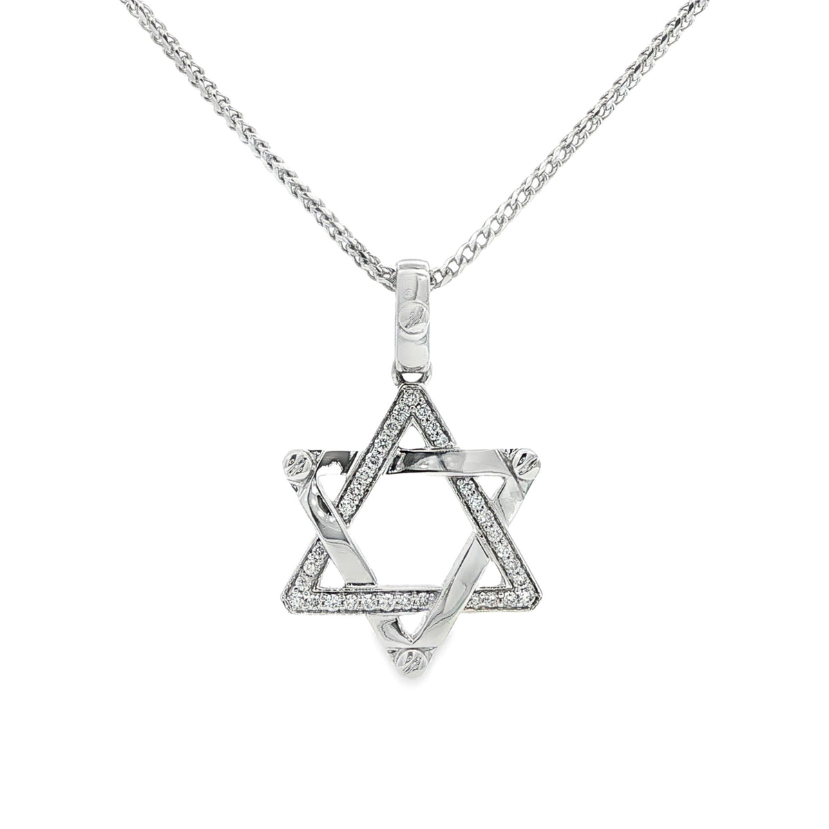 Medoro 14kt White Gold 0.17 ctw Pavé Diamond Star of David Pendant
