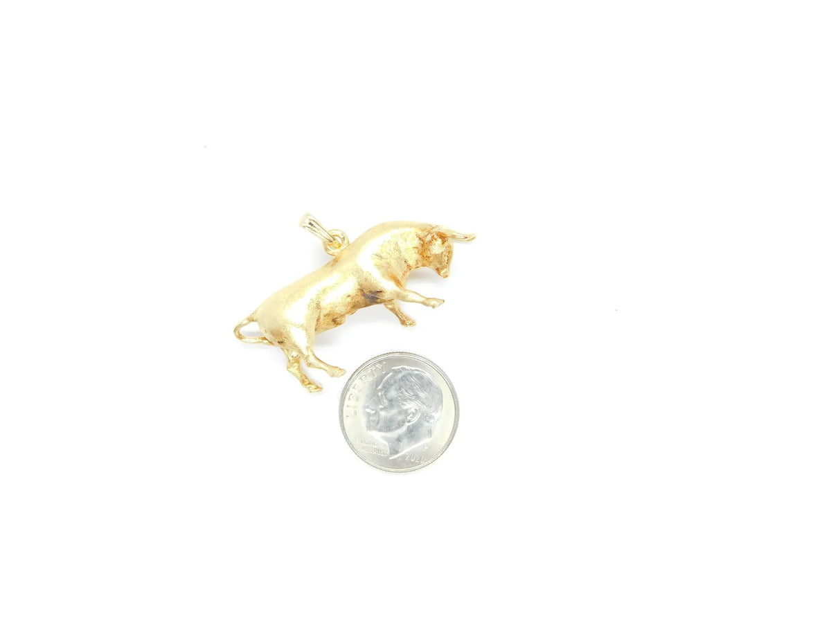 18ktt Yellow Gold Bull Taurus Zodiac Pendant