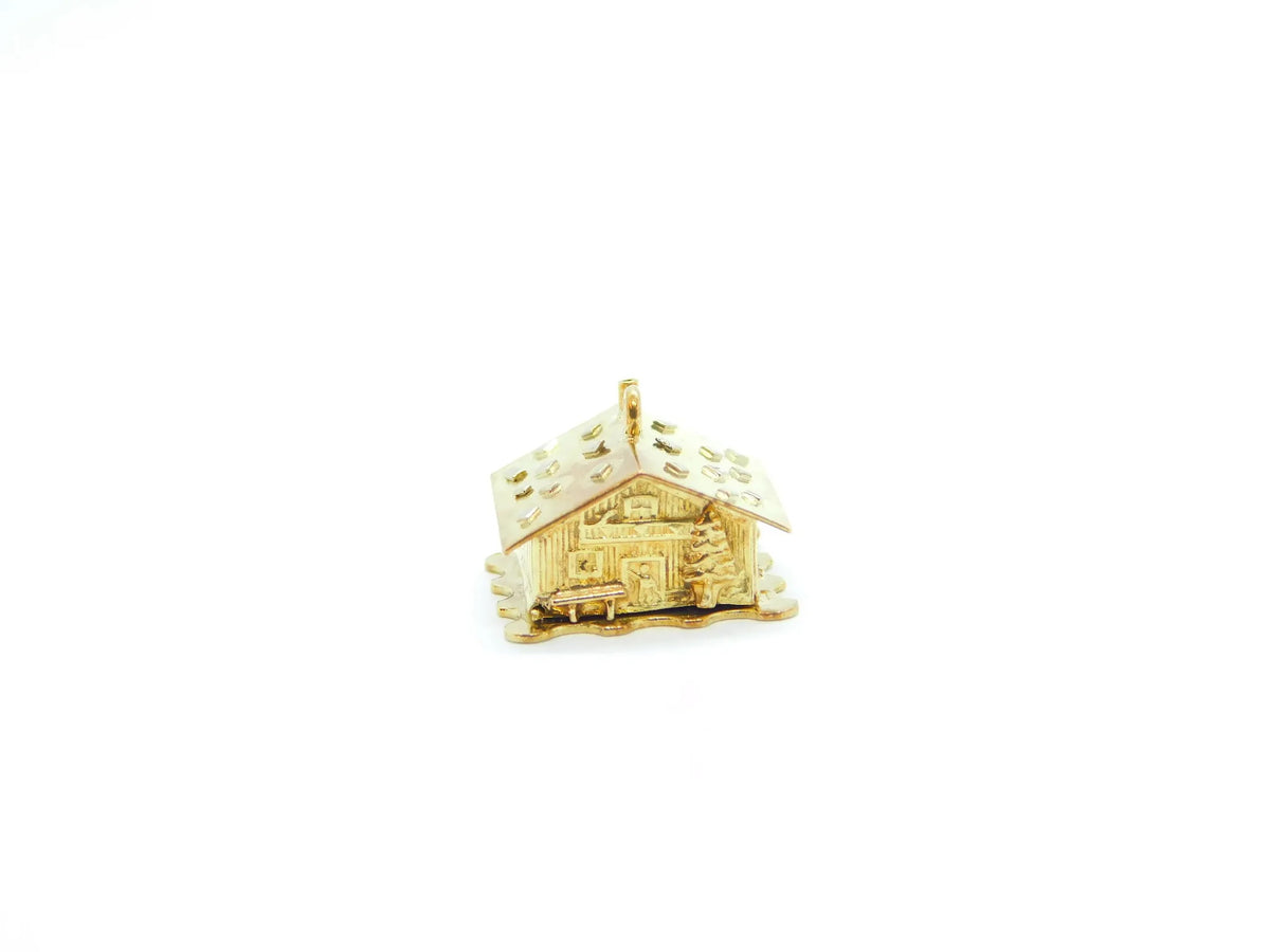 14kt Yellow Gold Opening House/ Cabin Charm with Sleeping Couple