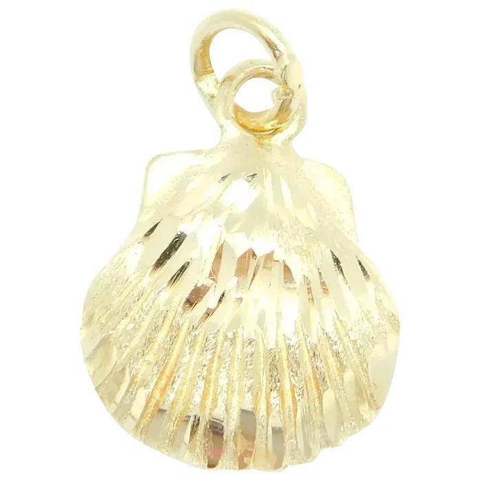 14kt Yellow Gold Nautical Shell Charm
