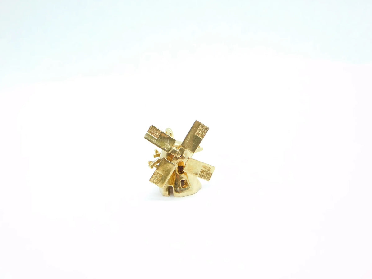 14kt Yellow Gold Moving Windmill Charm