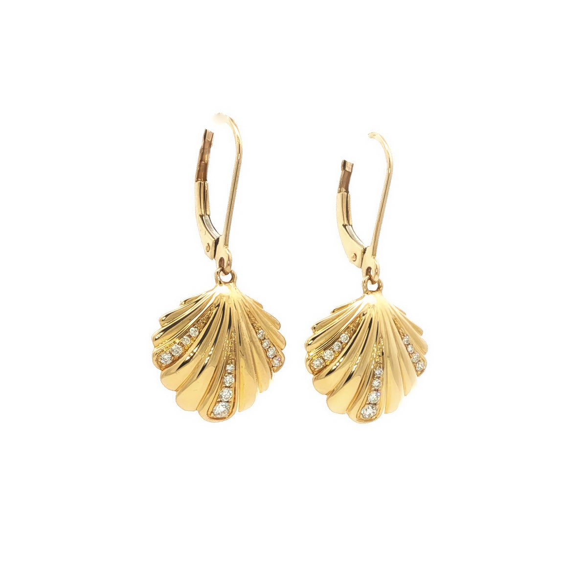 14kt Yellow Gold 0.17 ctw Diamond Bay Scallop Shell Earrings