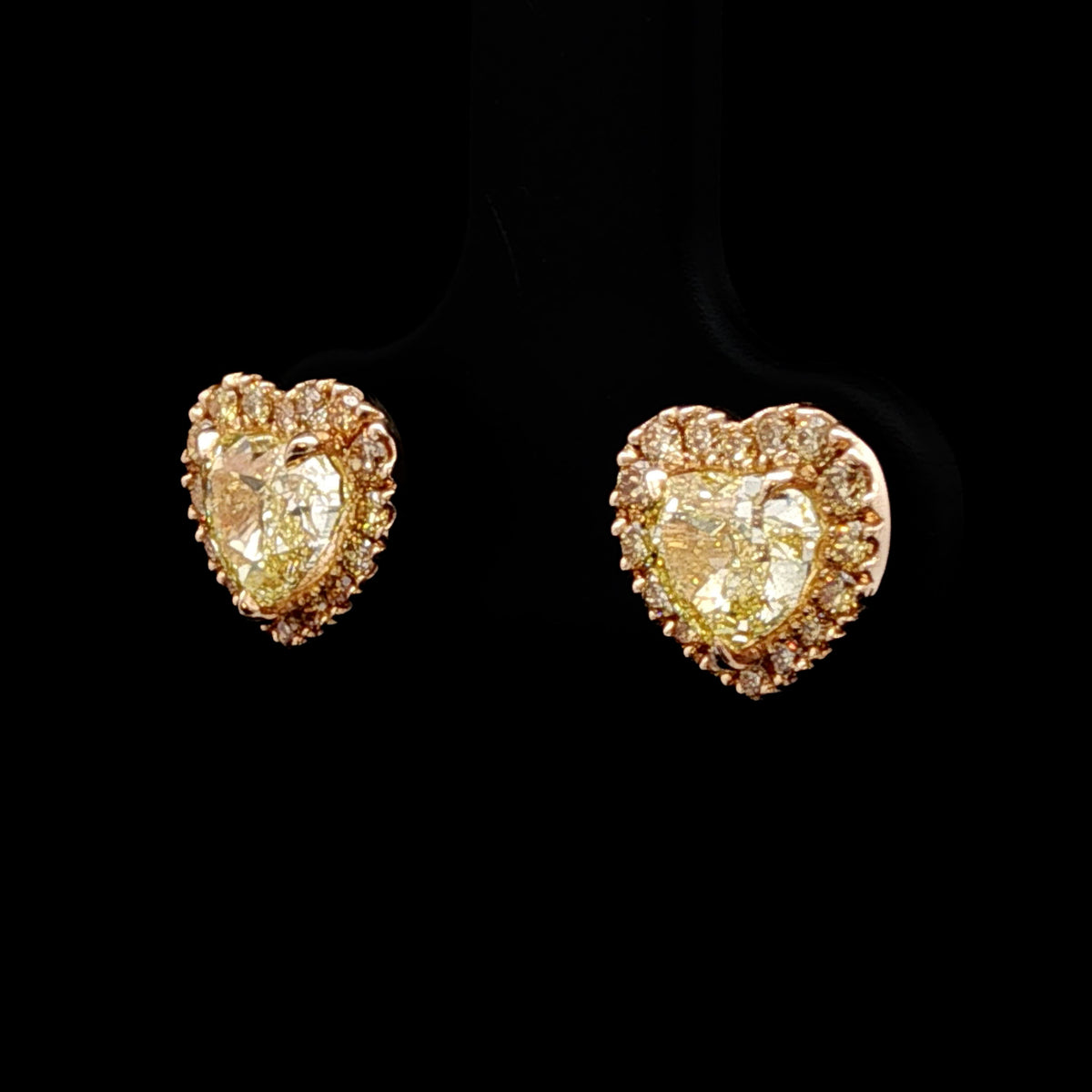 Juleve 18kt Yellow Gold 1.25 ctw Fancy Yellow Heart Shape Diamond Halo Stud Earrings