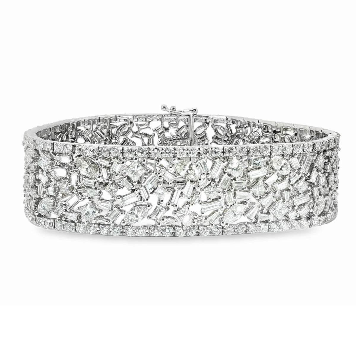 18kt White Gold 23.94 ctw Scatter Diamond Bracelet