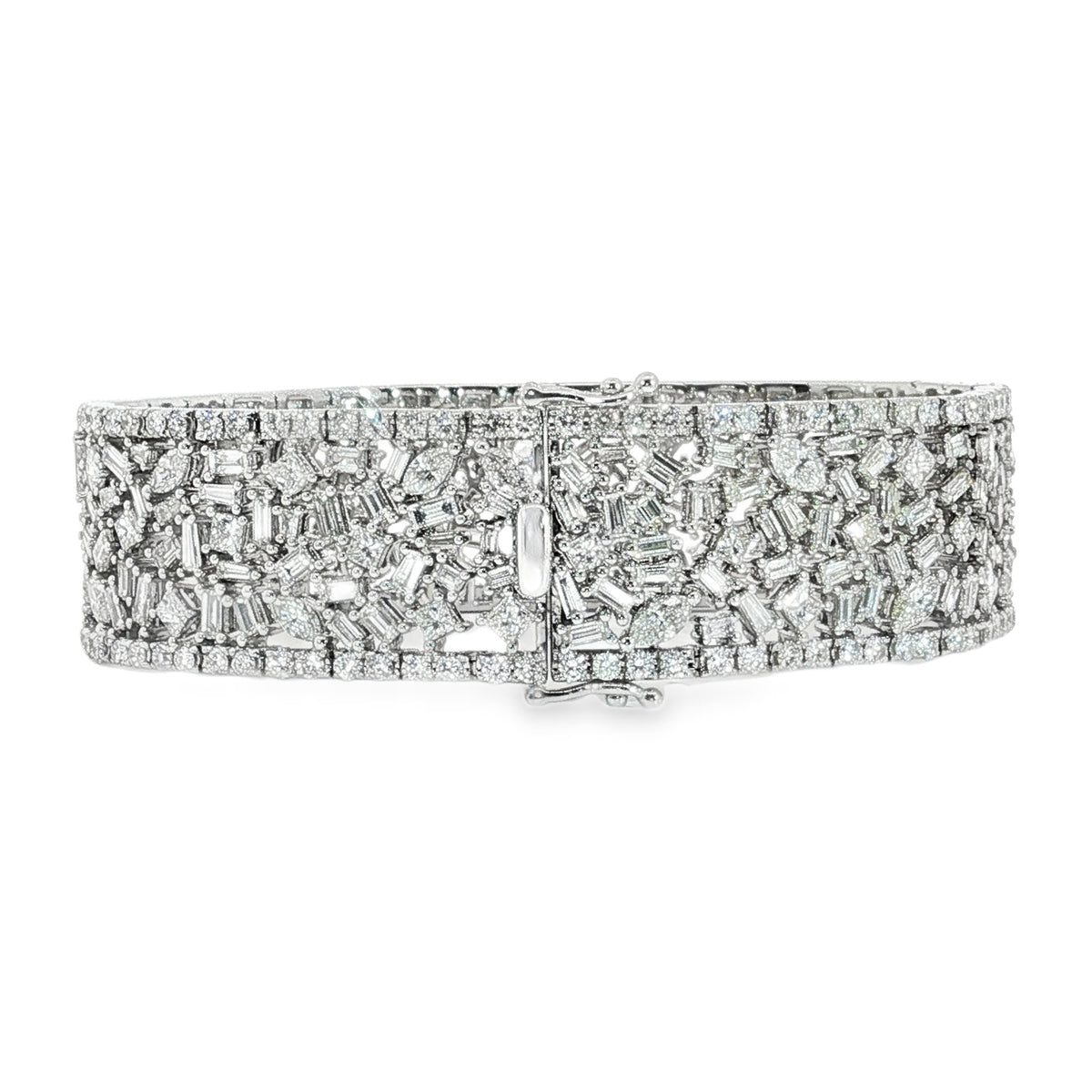 18kt White Gold 23.94 ctw Scatter Diamond Bracelet