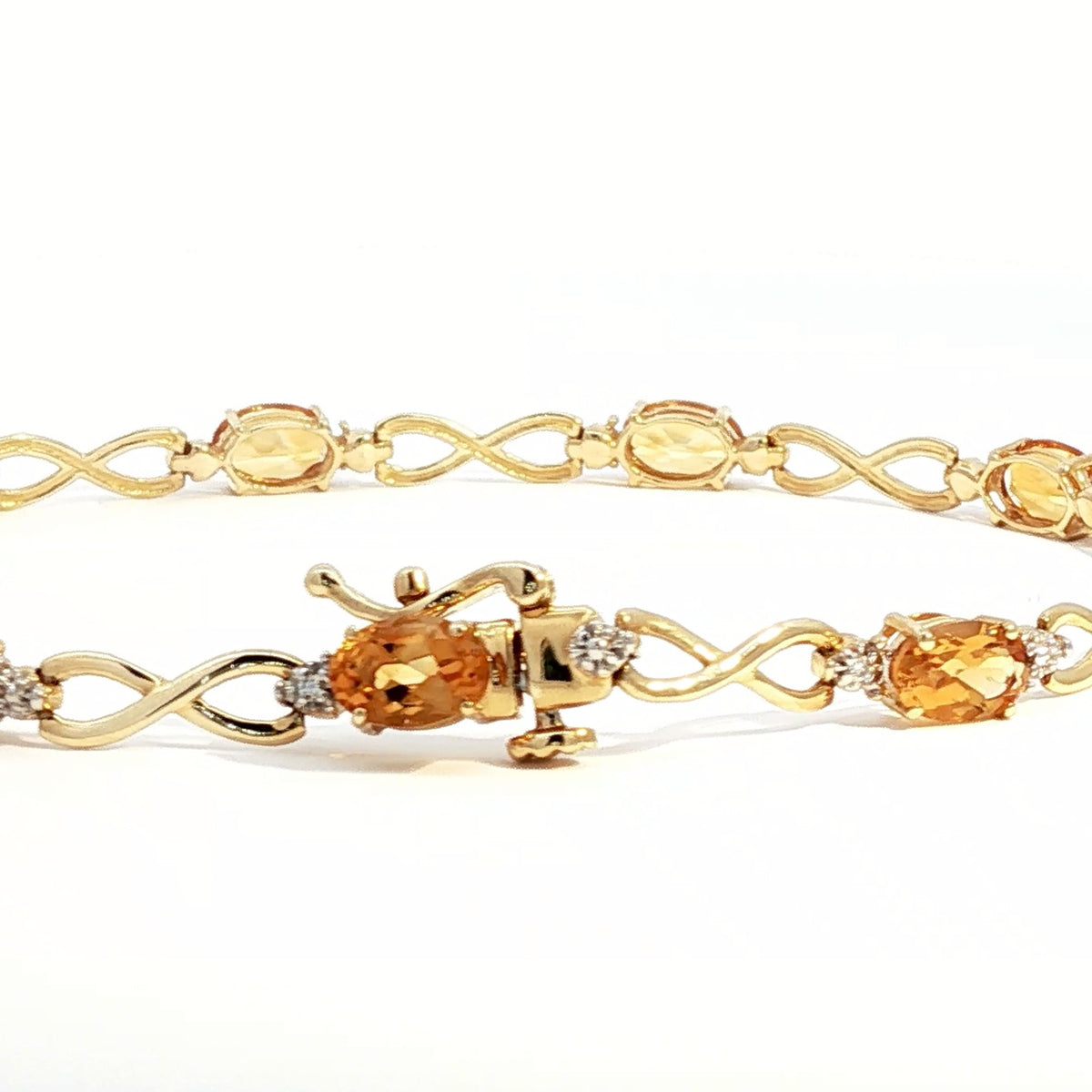 14kt Yellow Gold & 4.50 ctw Oval Citrine and Diamond Infinity Bracelet