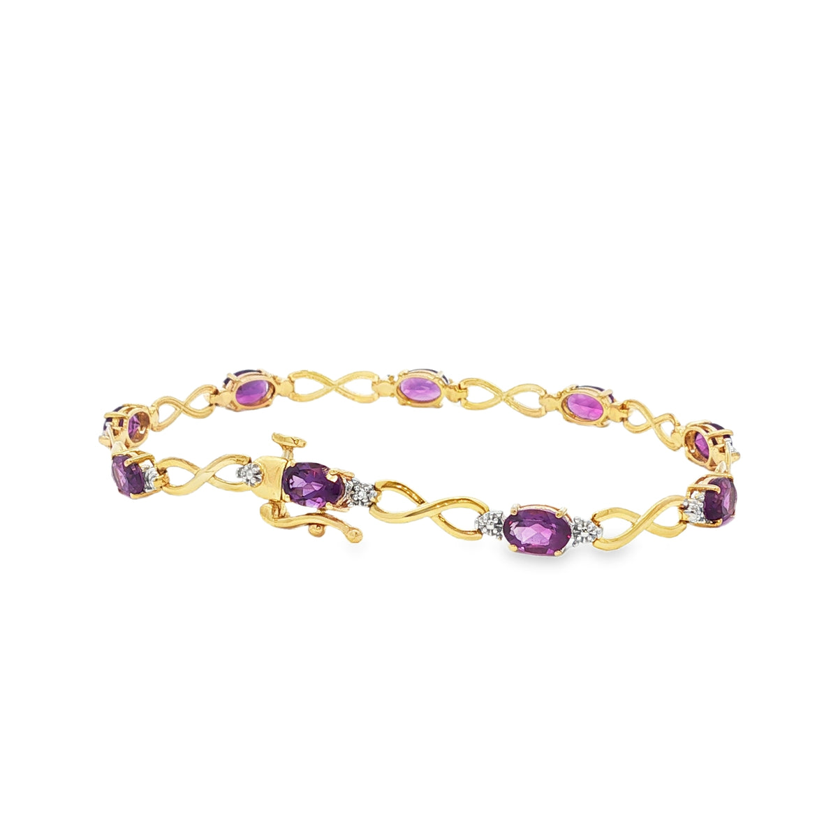 14kt Yellow Gold 4.50 ctw Oval Amethyst and Diamond Infinity Bracelet