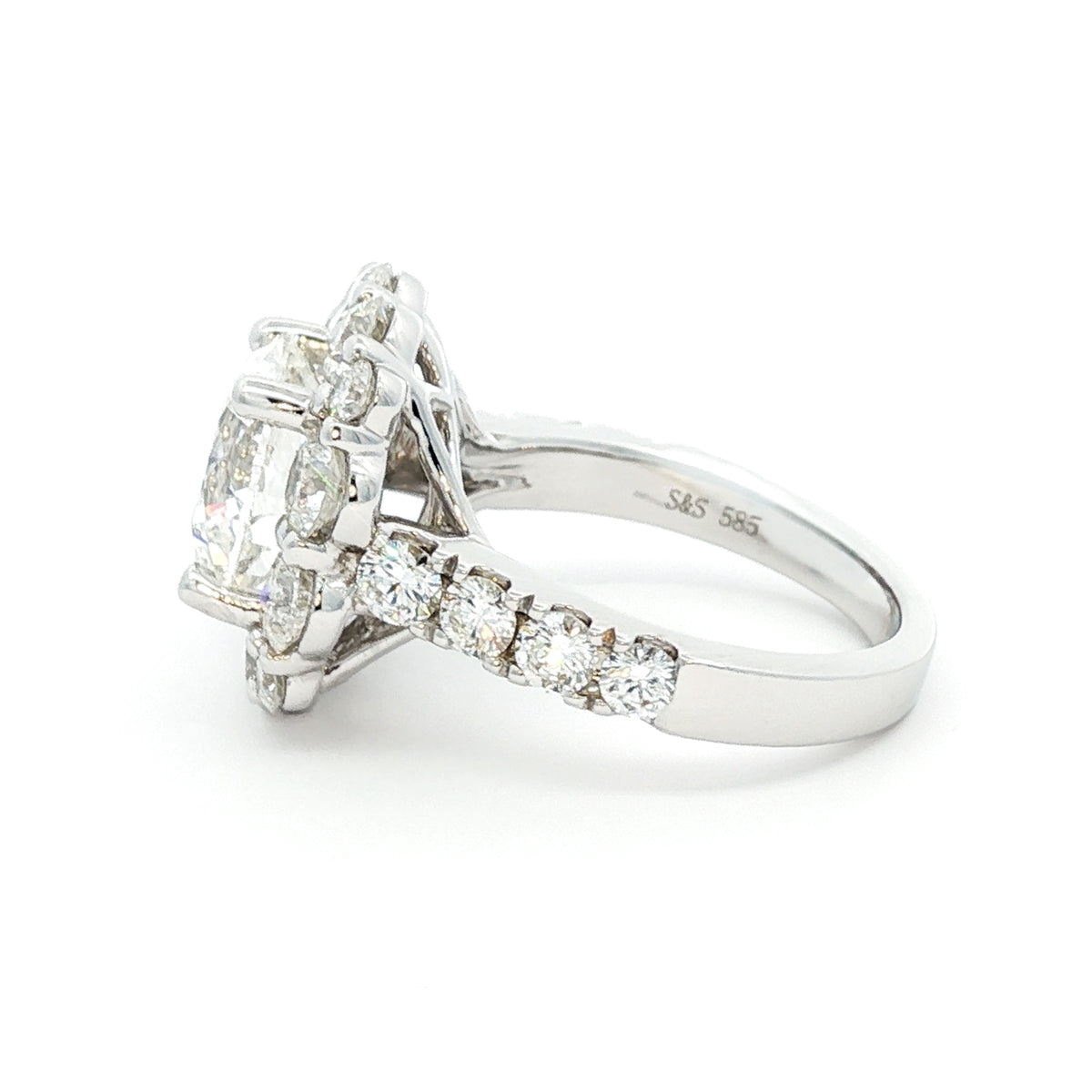 14kt White Gold 4.01 ct Round Brilliant Diamond with 2.90 ctw Halo Engagement Ring 5,5.5,6,6.5,7,7.5,8