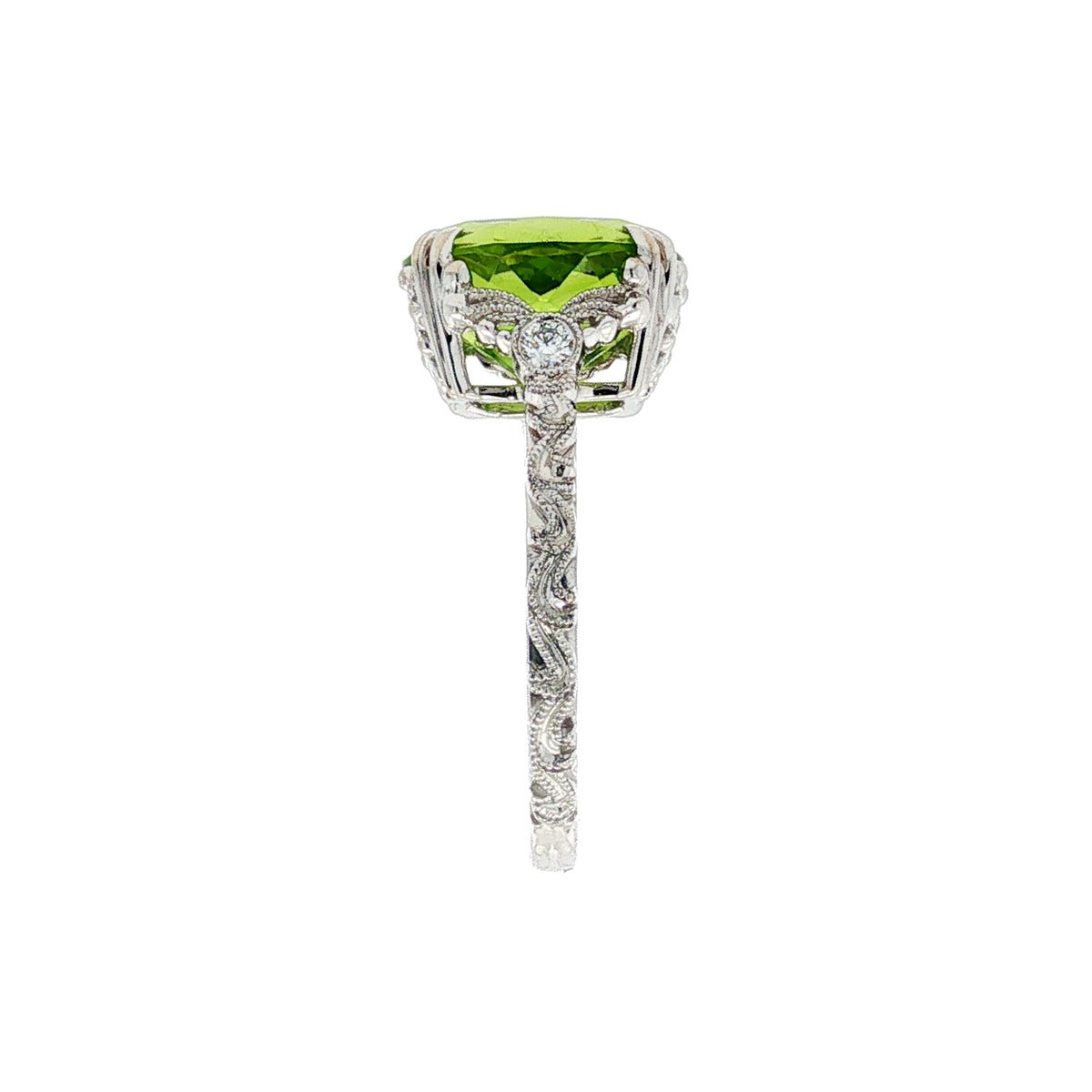 14kt White Gold 4.16 ct Oval Peridot & 0.07 ctw Round Brilliant Diamond Vintage Ring 4.5,5,5.5,6,6.5,7,7.5,8,8.5