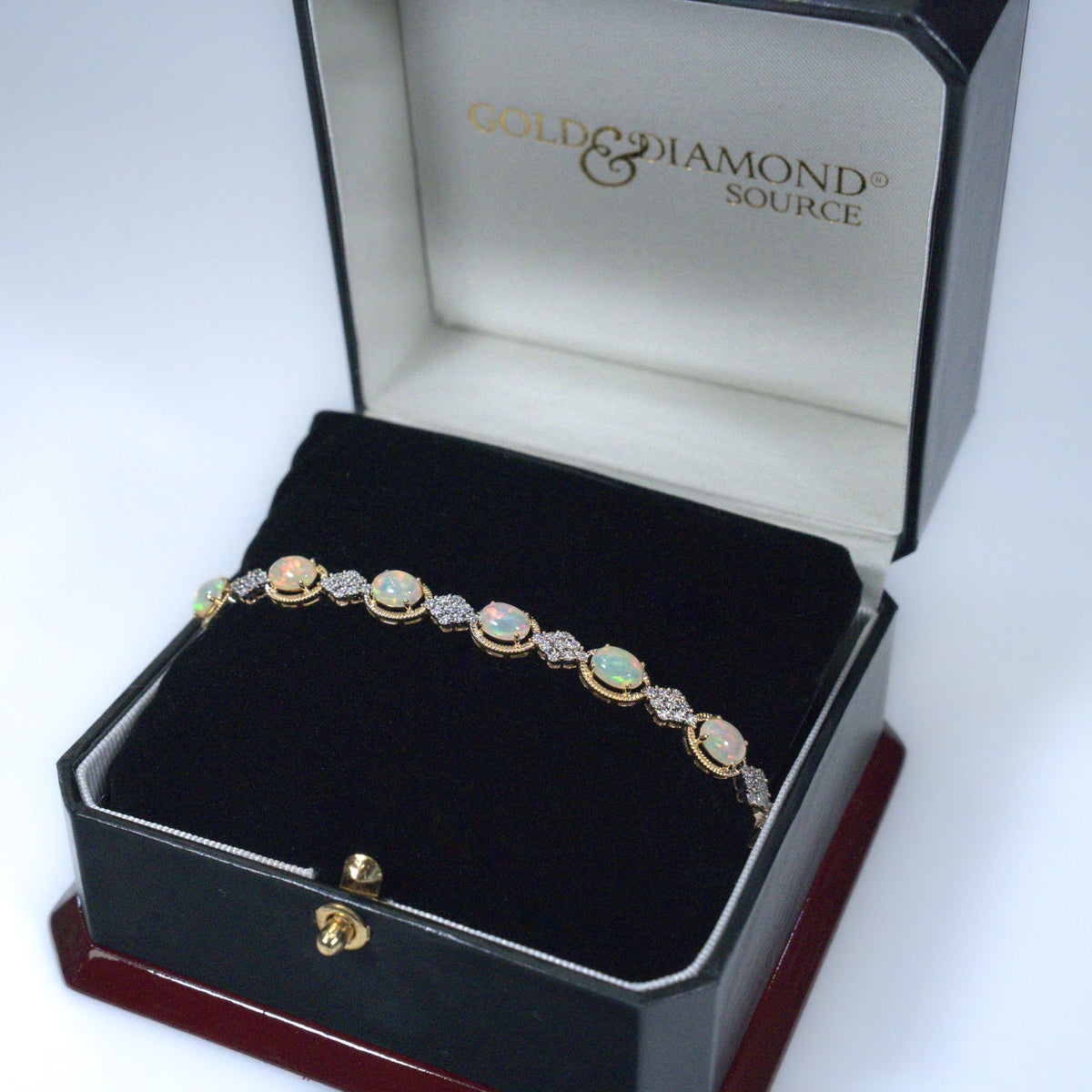 6.00 ctw Opal & .33 ctw Diamond 14kt Gold Bracelet