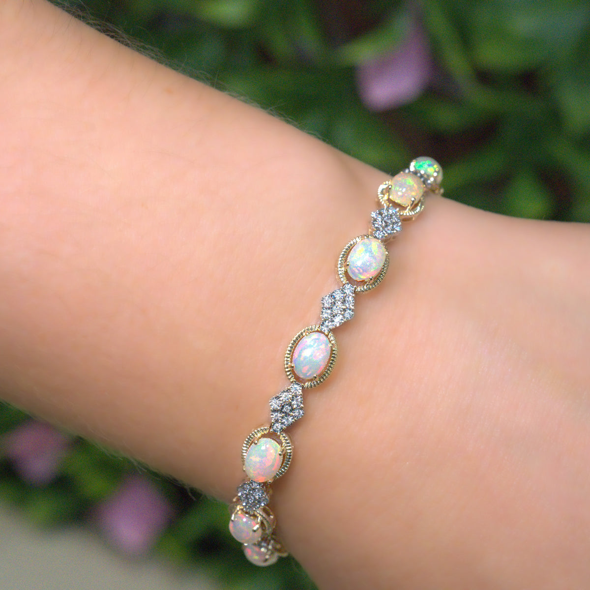 6.00 ctw Opal & .33 ctw Diamond 14kt Gold Bracelet