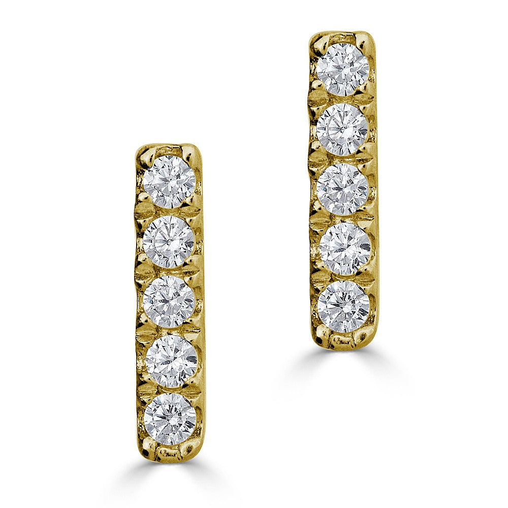 14kt solid yellow gold each stud earring ct 0.06 . Natural Earthmined retailer Diamond