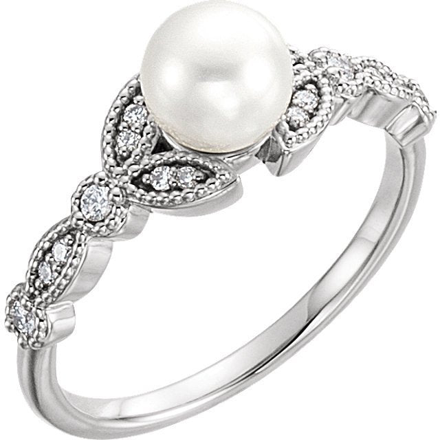 14KT Gold Pearl & Diamond Leaf Ring 4 / White,4.5 / White,5 / White,5.5 / White,6 / White,6.5 / White,7 / White,7.5 / White,8 / White,8.5 / White,9 / White